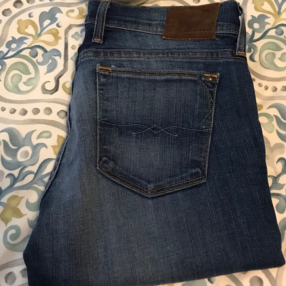 RARE Lucky Brand Charlie Skinny Jean